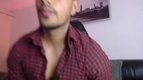Snapshot of mr_real_aaron chatting on May 30, 2026, 11:07 am AARON online show from May 30, 2026, 11:07 am