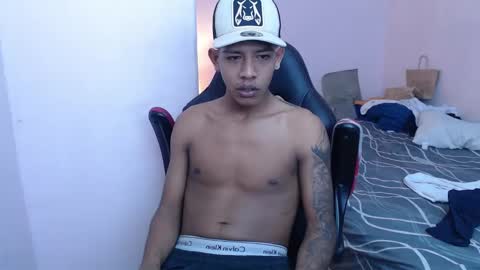 mr_stiven_ online show from January 13, 2025, 8:15 am