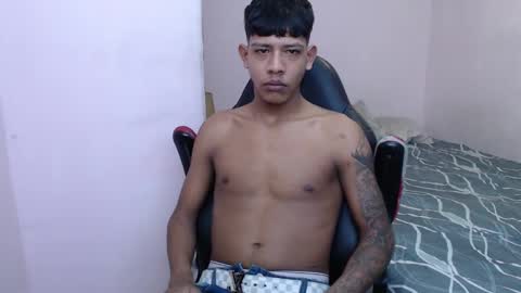 mr_stiven_ online show from January 27, 2025, 1:59 am