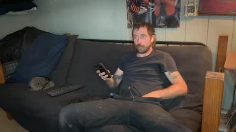 Snapshot of mr_valdor chatting on June 16, 2026, 4:09 pm Valdor online show from June 16, 2026, 4:09 pm