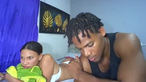 mrandms01 online show from May 7, 2026, 3:23 am