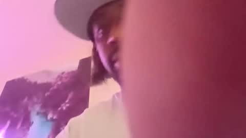 Mr60Crip MrBigbankuchiesMrLaylowsaynoMoreimabum online show from February 18, 2026, 6:48 pm