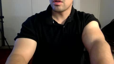 Snapshot of mrbree chatting on June 2, 2026, 3:25 pm Mr Bree online show from June 2, 2026, 3:25 pm