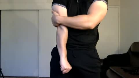 Snapshot of mrbree chatting on July 6, 2026, 5:37 pm Mr Bree online show from July 6, 2026, 5:37 pm