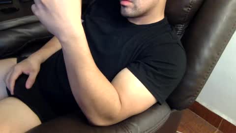 Snapshot of mrbree chatting on July 31, 2026, 6:07 pm Mr Bree online show from July 31, 2026, 6:07 pm