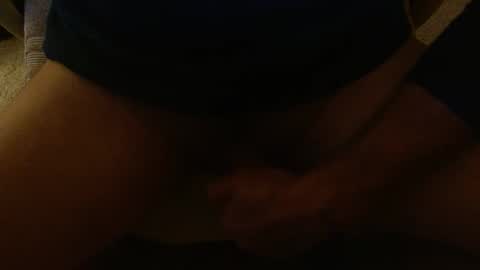 Snapshot of mre11118957 chatting on December 16, 2025, 2:16 am Mr-E online show from December 16, 2025, 2:16 am