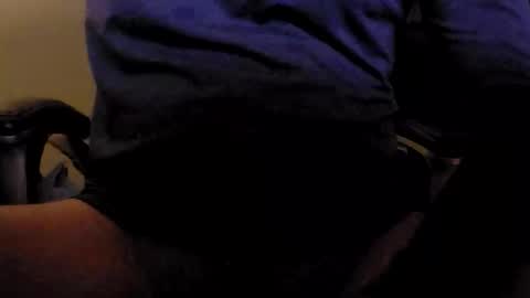 Snapshot of mre11118957 chatting on February 24, 2026, 2:31 am Mr-E online show from February 24, 2026, 2:31 am