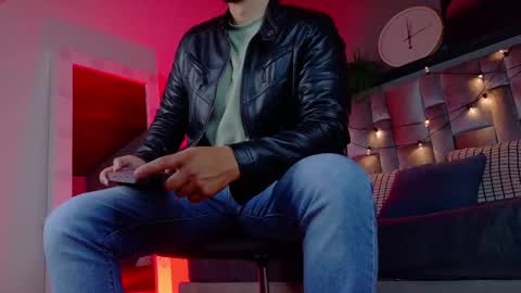 Mr Fox online show from February 16, 2026, 7:21 pm