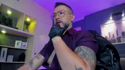 MrFrank. online show from February 1, 2026, 10:36 am