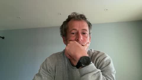 mrgoodkat79 online show from April 30, 2026, 6:20 am
