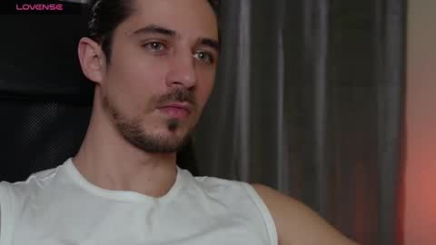 Snapshot of mrgreeneyes01 chatting on February 2, 2025, 7:25 pm juan luis online show from February 2, 2025, 7:25 pm
