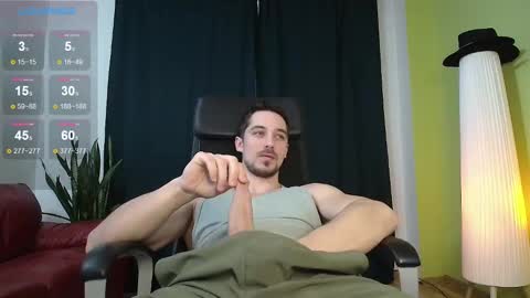 Snapshot of mrgreeneyes01 chatting on February 26, 2025, 3:08 pm juan luis online show from February 26, 2025, 3:08 pm