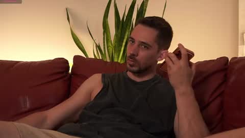 juan luis online show from July 7, 2026, 11:25 am