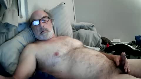 Snapshot of mrjames59 chatting on January 4, 2025, 9:32 am mrjames59 online show from January 4, 2025, 9:32 am