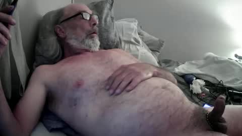 Snapshot of mrjames59 chatting on June 5, 2026, 3:02 am mrjames59 online show from June 5, 2026, 3:02 am