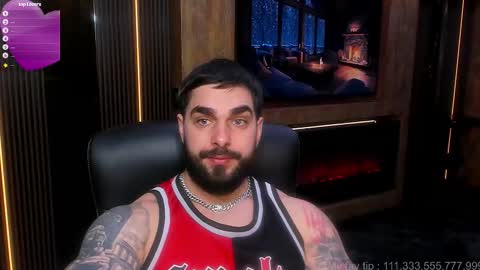 mrkarlhot99 online show from February 18, 2026, 9:27 am