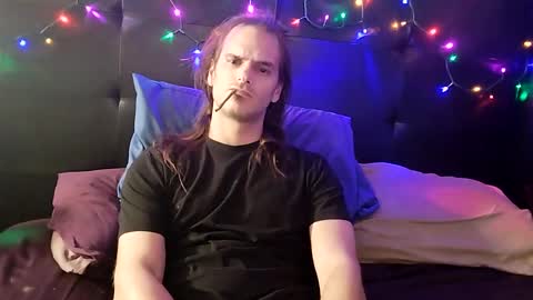 MrKinkSized online show from January 2, 2025, 4:20 am