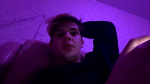 Snapshot of mrleopardick chatting on December 30, 2024, 5:34 pm mr leo online show from December 30, 2024, 5:34 pm