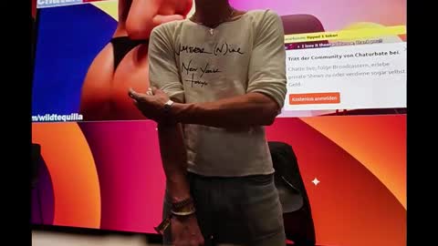 Snapshot of mrlong23cm chatting on September 27, 2025, 3:17 pm Mr Long online show from September 27, 2025, 3:17 pm