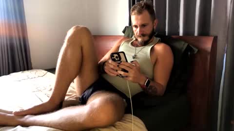 Max online show from October 13, 2025, 7:30 am