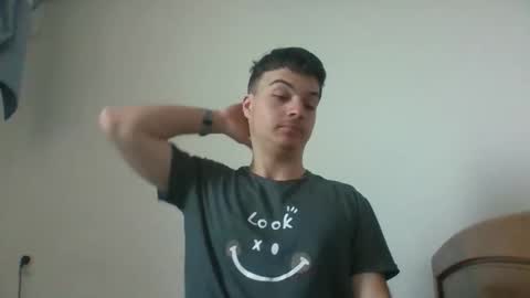 Snapshot of mrpine504 chatting on February 22, 2026, 4:24 am mrpine504 online show from February 22, 2026, 4:24 am