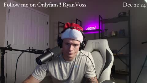 Snapshot of mrryanvoss chatting on December 23, 2024, 12:46 am Mr Ryan Voss online show from December 23, 2024, 12:46 am