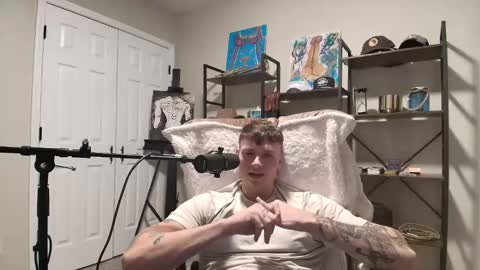 Snapshot of mrryanvoss chatting on December 27, 2024, 7:57 pm Mr Ryan Voss online show from December 27, 2024, 7:57 pm