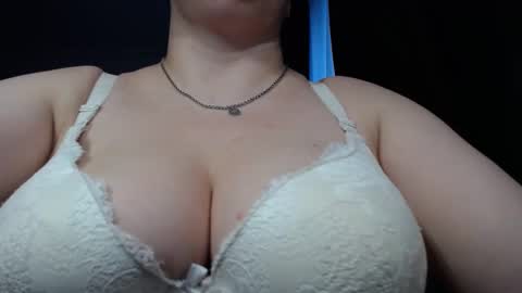 Snapshot of mrs_smith__ chatting on January 31, 2025, 1:23 pm mrs_smith__ online show from January 31, 2025, 1:23 pm