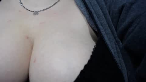 Snapshot of mrs_smith__ chatting on February 28, 2025, 6:31 pm mrs_smith__ online show from February 28, 2025, 6:31 pm