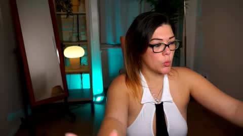 Tamara online show from November 26, 2025, 5:03 pm