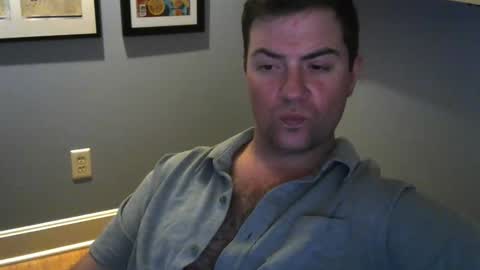 Snapshot of mrsleepyface1 chatting on November 18, 2025, 1:22 am mrsleepyface1 online show from November 18, 2025, 1:22 am
