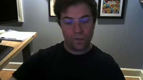 Snapshot of mrsleepyface1 chatting on February 16, 2026, 5:25 am mrsleepyface1 online show from February 16, 2026, 5:25 am