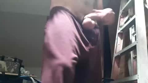 Snapshot of mrthickness80 chatting on December 14, 2025, 4:07 am mrthickness80 online show from December 14, 2025, 4:07 am