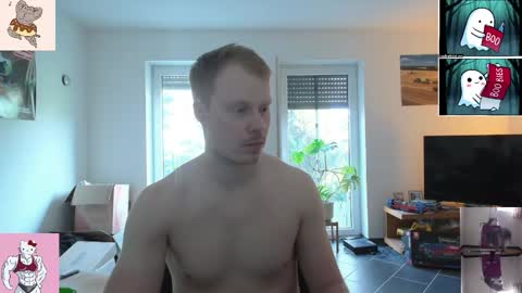 Snapshot of mrzaasch chatting on April 28, 2026, 5:07 pm Sascha online show from April 28, 2026, 5:07 pm