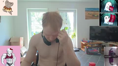 Snapshot of mrzaasch chatting on May 2, 2026, 11:37 am Sascha online show from May 2, 2026, 11:37 am