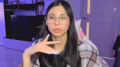 ms_emily_ online show from April 15, 2026, 11:50 am