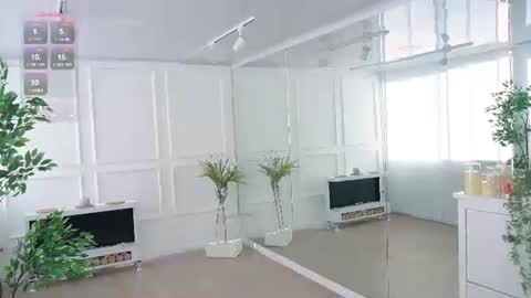 Snapshot of ms_lawless chatting on February 3, 2025, 1:51 pm Samantha online show from February 3, 2025, 1:51 pm