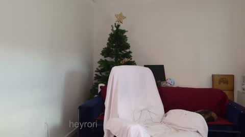 Snapshot of ms_mochii chatting on July 26, 2026, 3:19 pm R o r i SnapChat heyroriv2 wednesday - sunday Noon oclock mountain - 5pm mountain online show from July 26, 2026, 3:19 pm