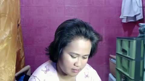 Snapshot of ms_nathalie chatting on April 12, 2026, 4:50 am Nathalie online show from April 12, 2026, 4:50 am