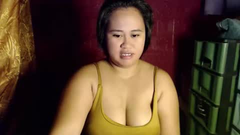 Snapshot of ms_nathalie chatting on April 17, 2026, 3:15 pm Nathalie online show from April 17, 2026, 3:15 pm