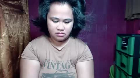 Nathalie online show from June 28, 2026, 1:33 am