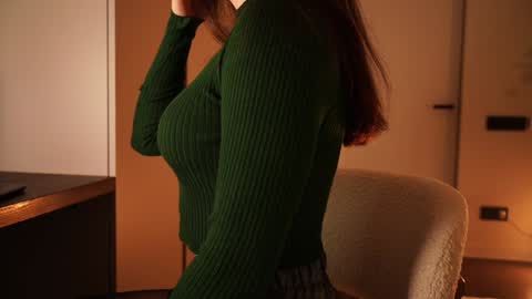 Your M online show from December 2, 2025, 1:39 pm