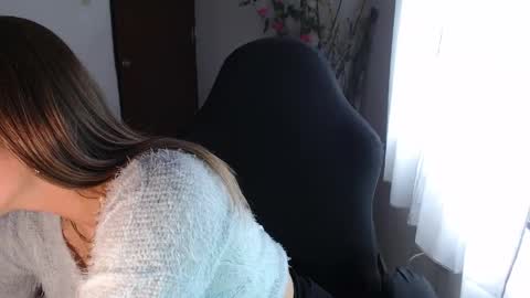 Snapshot of ms_sofiax chatting on April 23, 2026, 6:32 pm Sofia online show from April 23, 2026, 6:32 pm