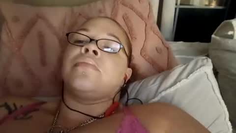 ms_staywet82 online show from October 8, 2025, 9:18 am