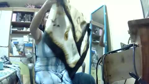 ms_teery online show from September 17, 2025, 2:35 am