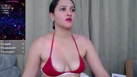 Valentina  online show from December 11, 2024, 2:41 am