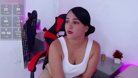 Valentina  online show from October 24, 2025, 8:49 pm