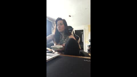 Snapshot of msbutcherwithasmile chatting on March 26, 2026, 3:06 pm Msbutcher online show from March 26, 2026, 3:06 pm