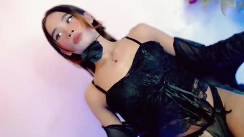 mscherry_ online show from April 8, 2026, 7:41 am