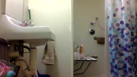 msdaddyh online show from February 26, 2026, 11:42 am